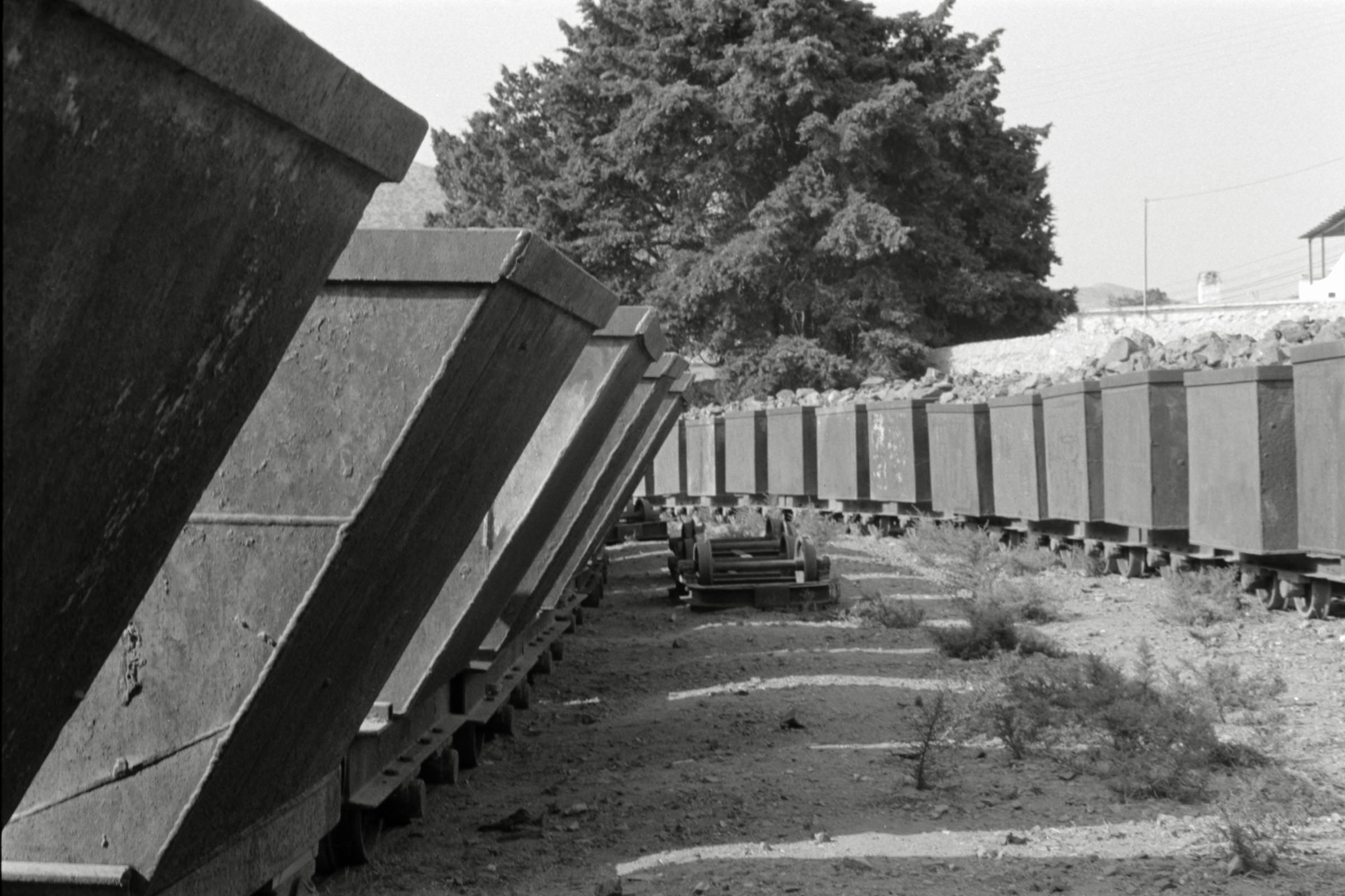 AHP F1991 09 005 sc250507 img31 NLP